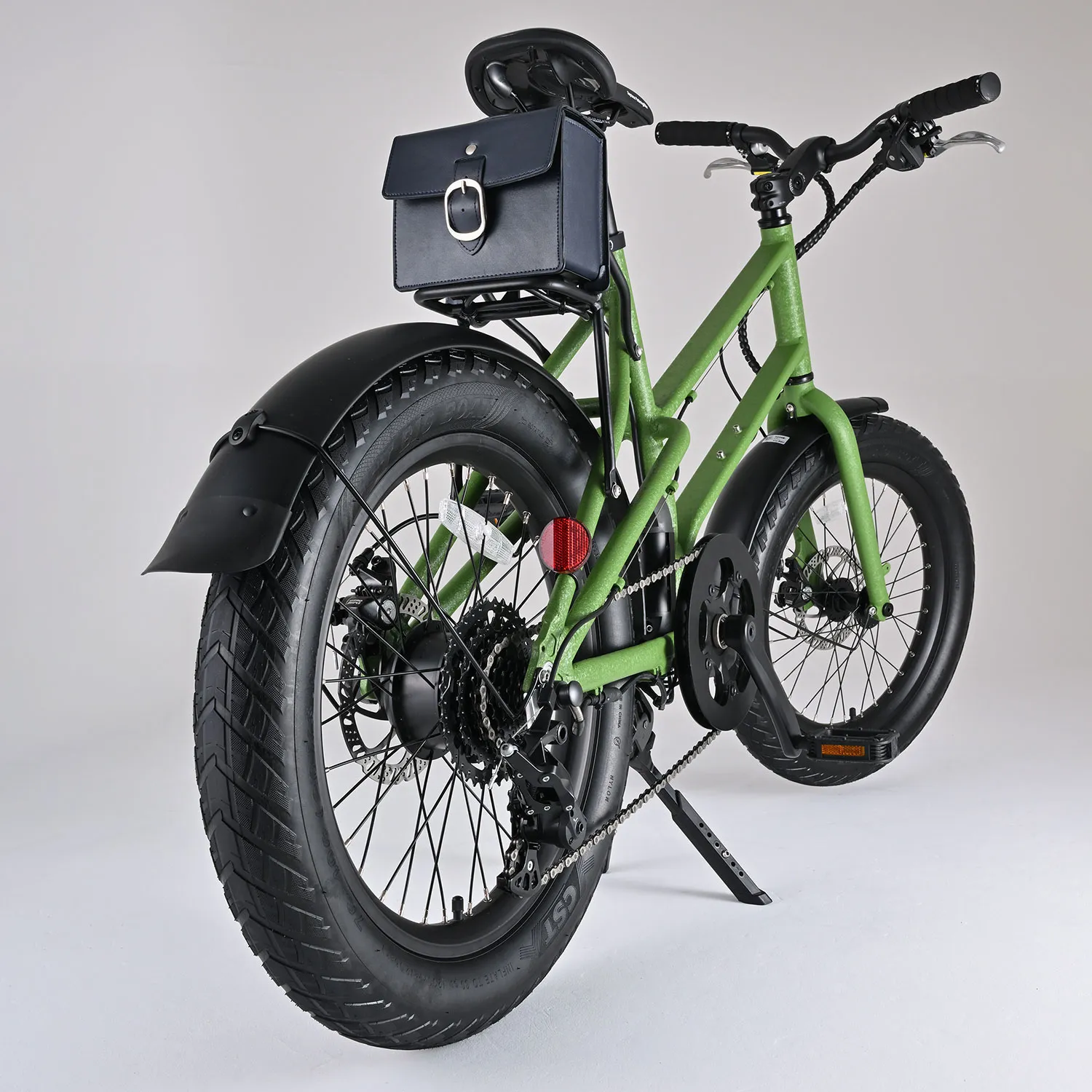 DE04 - 電動アシスト自転車デイトナモビリティ（リンクルレッド