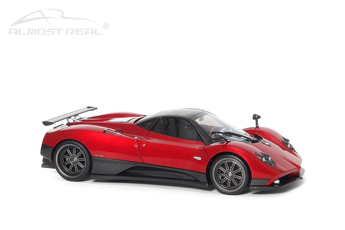 Almost Real :18 パガーニ ゾンダ F 2005 ロッソ・モンツァ レッド