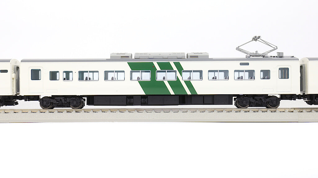 天賞堂 [55044] 185系0番代 踊り子色（国鉄時代）基本4両セット (1:80
