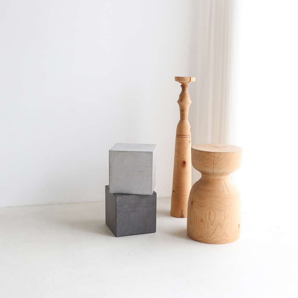 キューブ型ディスプレイテーブル