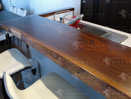 カウンターxウォールナット【福岡県 個人住宅】洗練された空間に映える