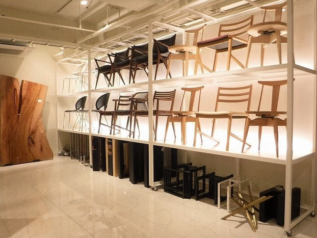 ダイニングチェア | 一枚板テーブル、無垢材 天板の販売【アトリエ木馬】