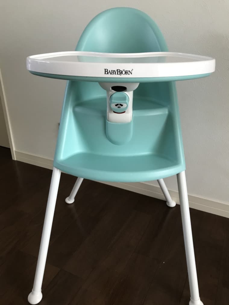ベビービョルンハイチェアはいつまで使える？【廃盤理由】と立ち上がれ