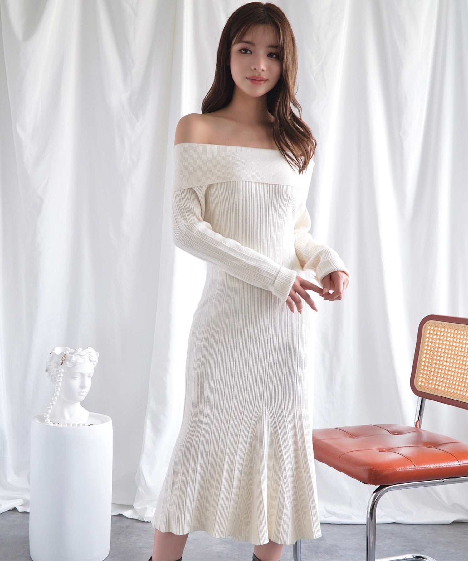 Jasmine】オフショルロングニットワンピース – 《公式》moremore