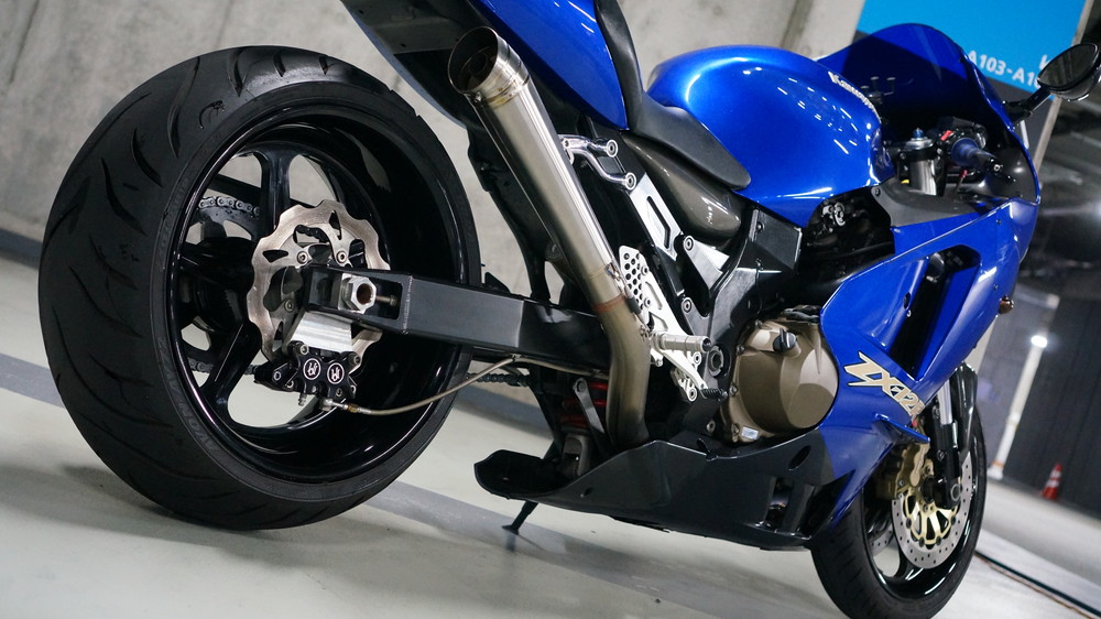 ZX-12R | Moto-Gallery