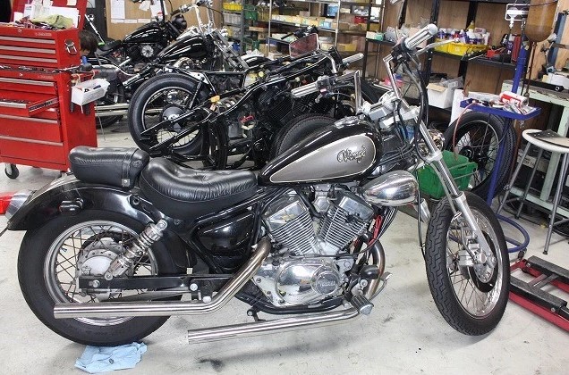 ビラーゴ250のタイヤサイズは？空気圧、ビンテージタイヤについて解説