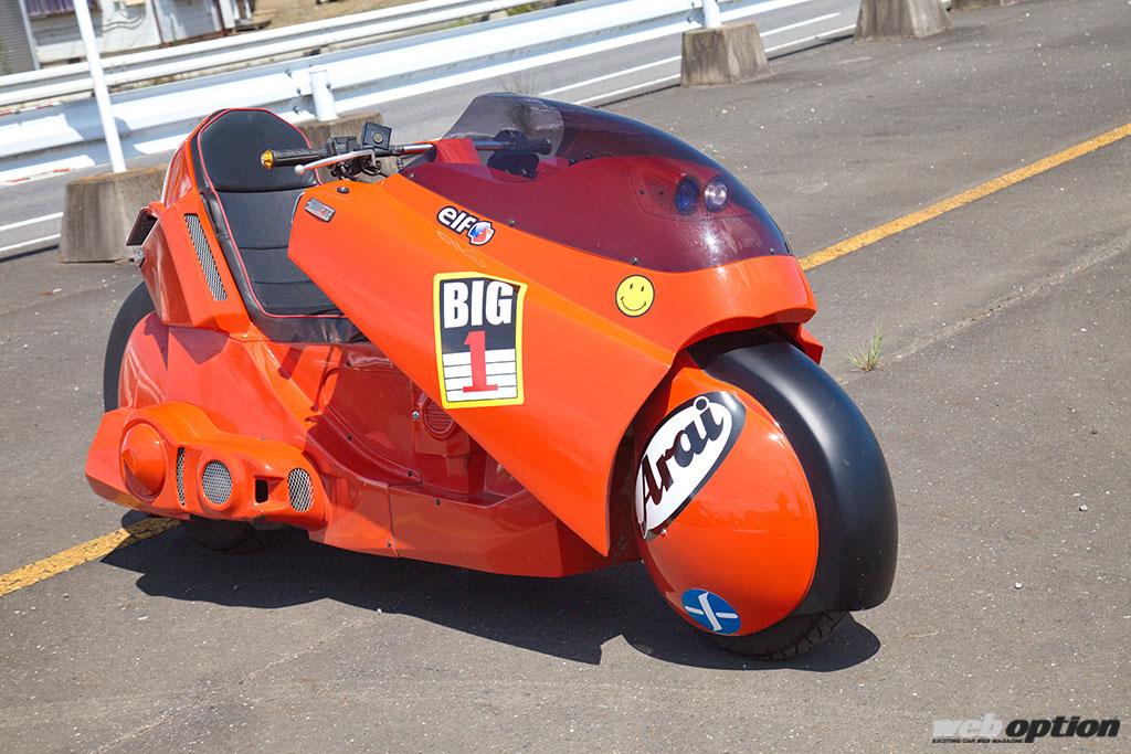 AKIRAの金田バイクからマッドマックスのグース仕様まで！」奥深き劇中