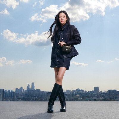 トゥミ グローバル・ブランドアンバサダーのムン・ガヨンを起用した