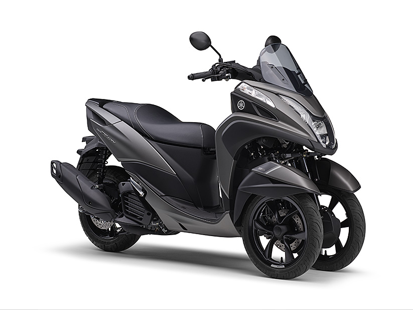 トリシティー155 バンパーフォグランプ付き 佐世保