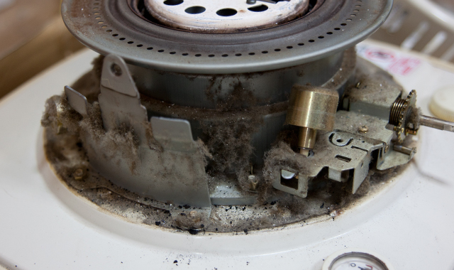 石油ストーブ コロナSL-221を入手！ 分解清掃と芯交換をやりました