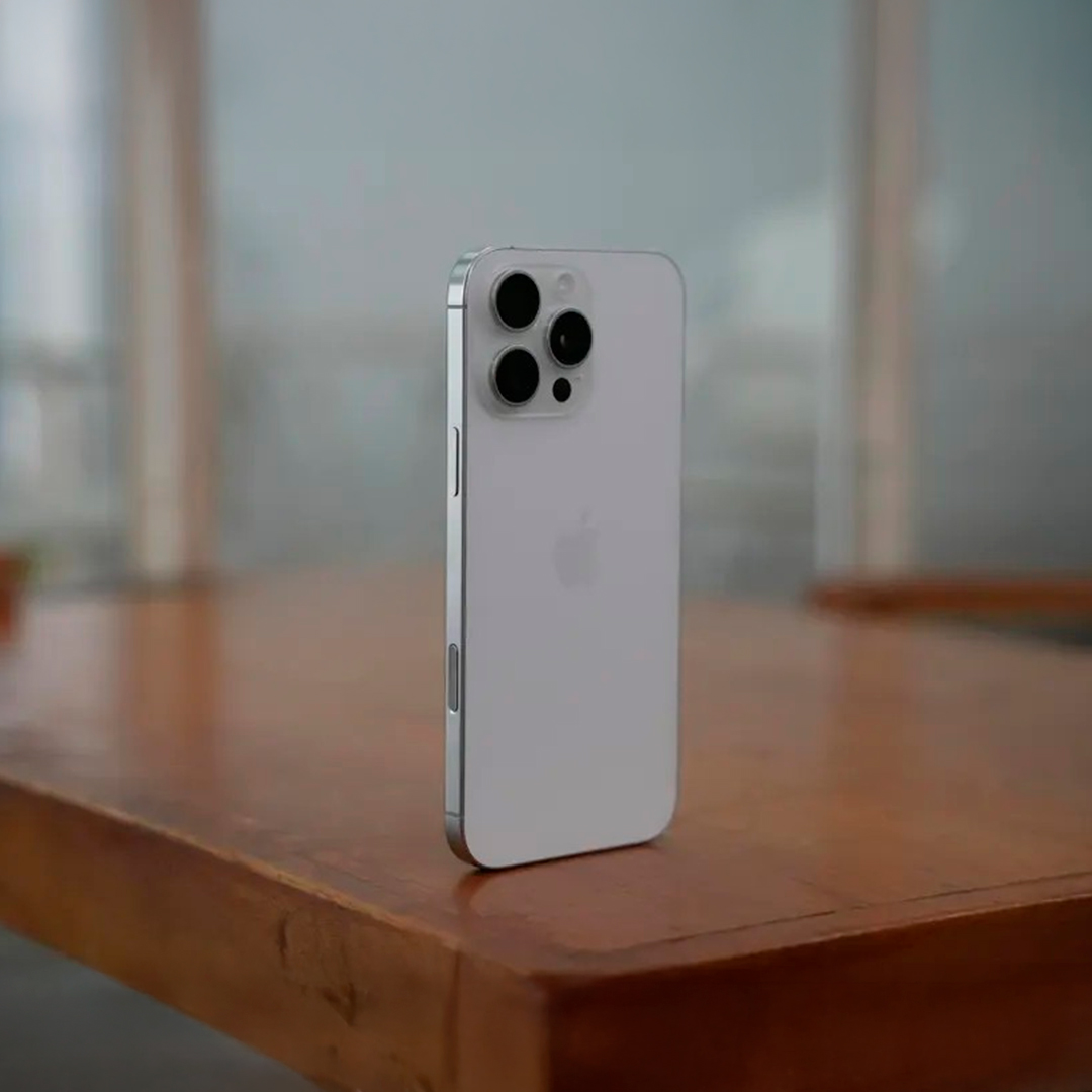 iPhone 16 Pro Max 256GB Blanco E-SIM | 🍏 Al mejor precio en Msf Sale