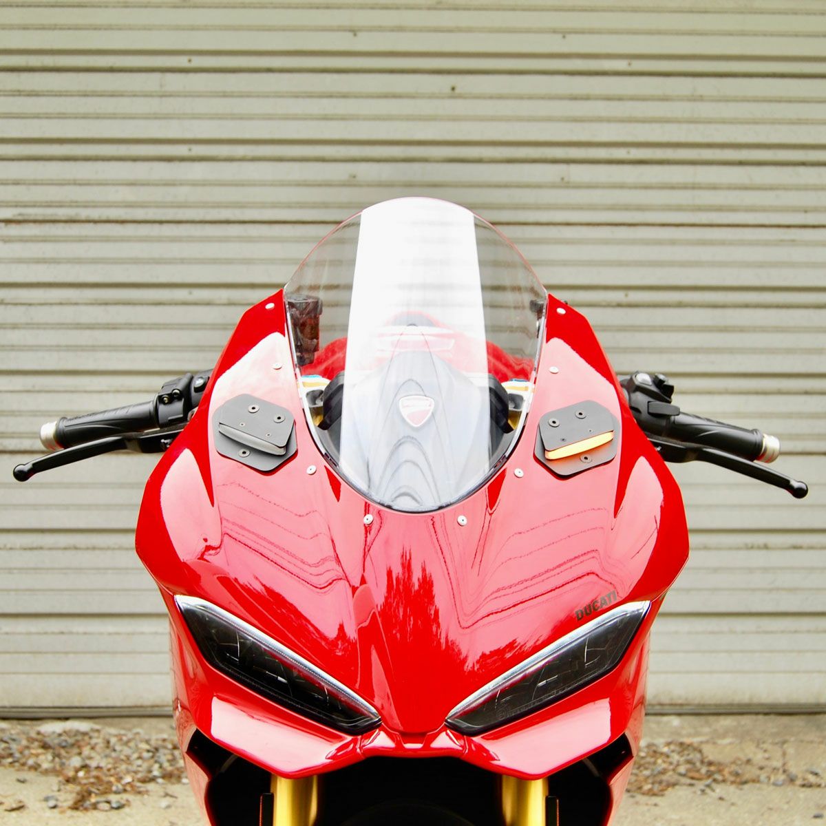 000000052076-01-l.jpg?t=