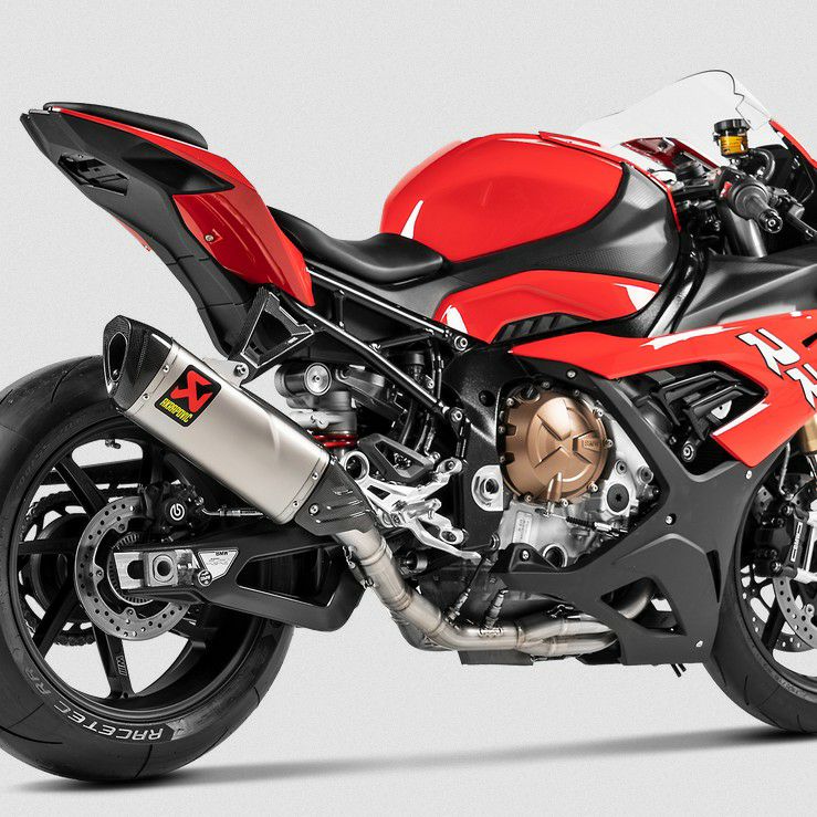 AKRAPOVIC フルシステムマフラー エボリューションライン チタン BMW