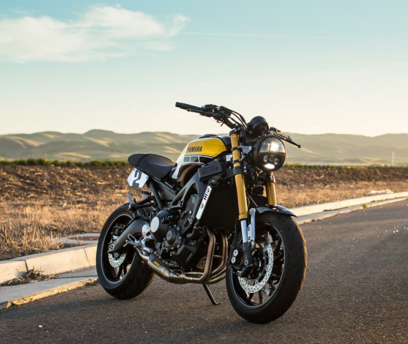 MOTODEMIC 7インチ EVOスタンダード LEDヘッドライト ブラック ヤマハ