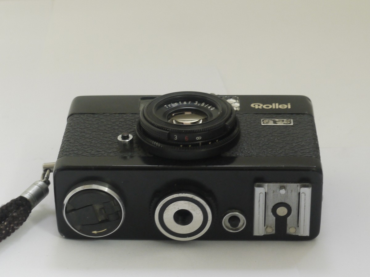 Rollei B35 black 35mm compact camera, metal bodies, with 40mm f3.5