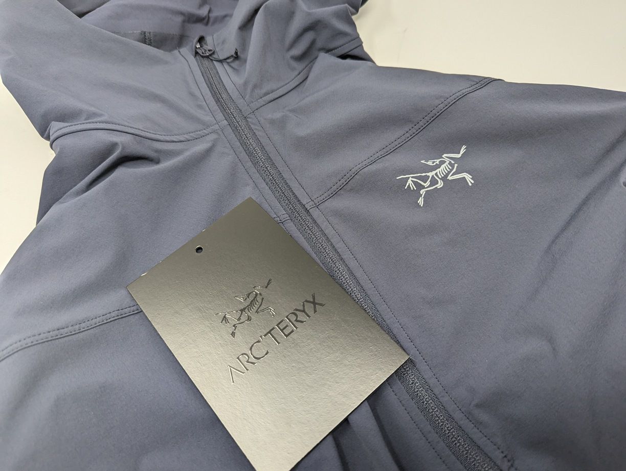 アークテリクス ガンマ ライトウエイト フーディ レビュー