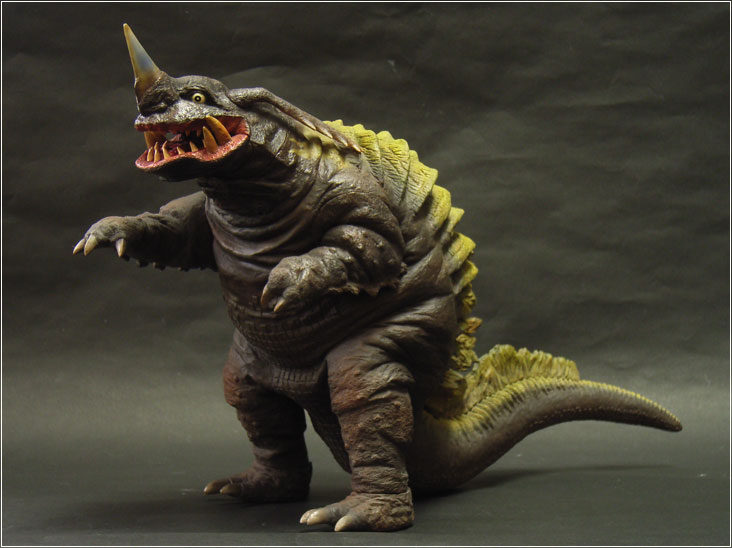 ギャラリー 大怪獣シリーズ ウルトラマン編 「透明怪獣 ネロンガ