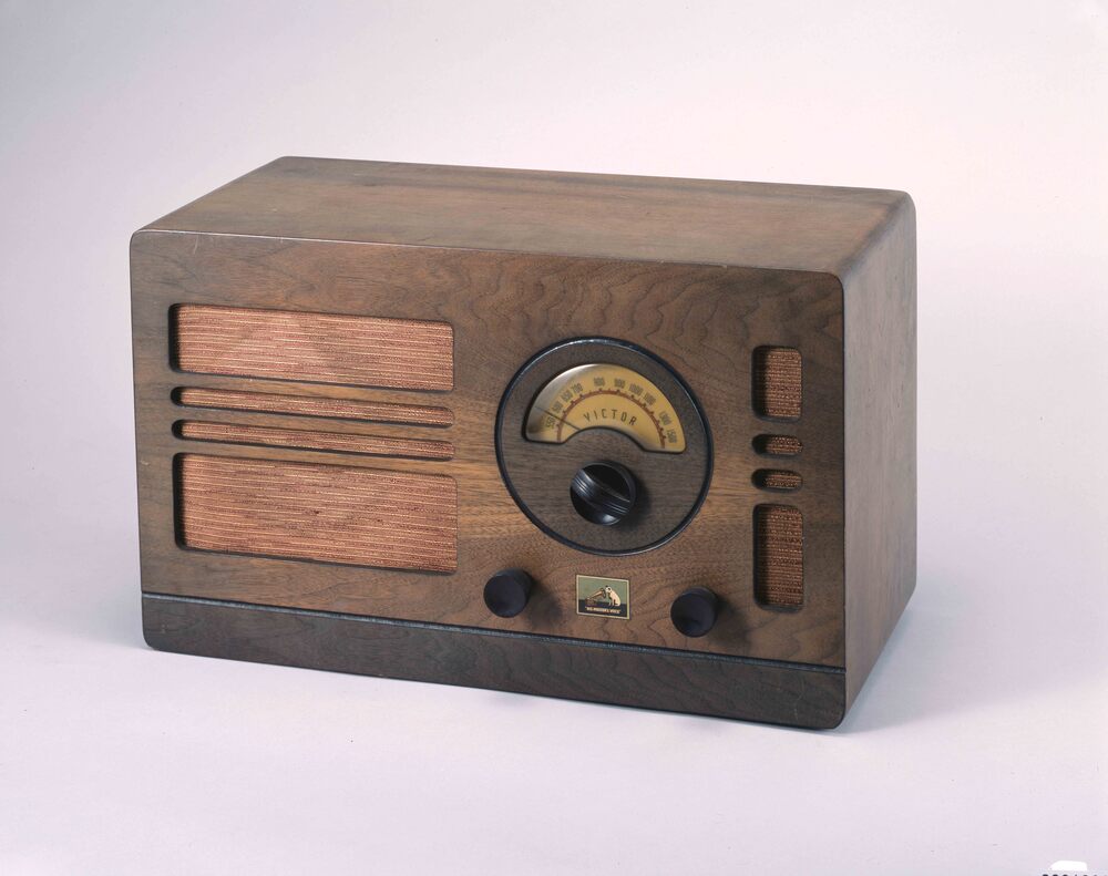 真空管ラジオ | ToMuCo - Tokyo Museum Collection