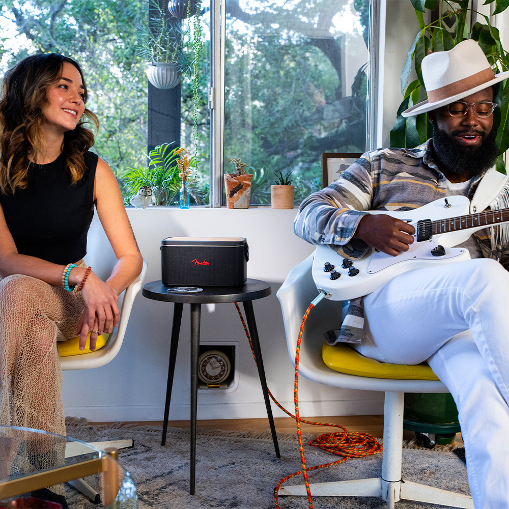 Fender Audio RIFF Bluetooth Speaker｜ミュージックランドKEY