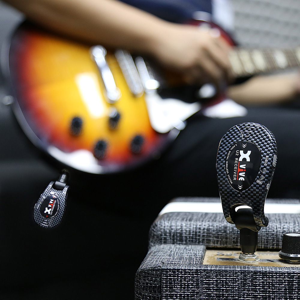 Xvive U2 Wireless Guitar System XV-U2/CB（カーボン）｜ミュージック