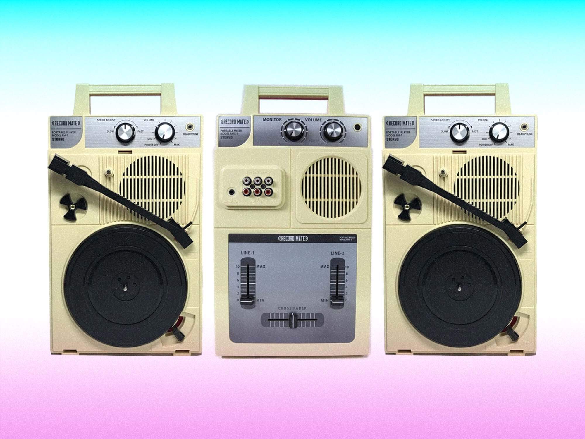 Stokyo's retro-flavoured new turntable-mixer set lets you DJ anywhere