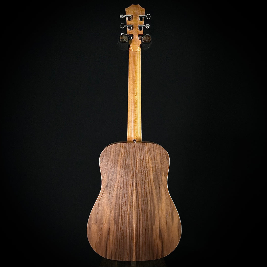 Taylor BT1 – Music Villa MT