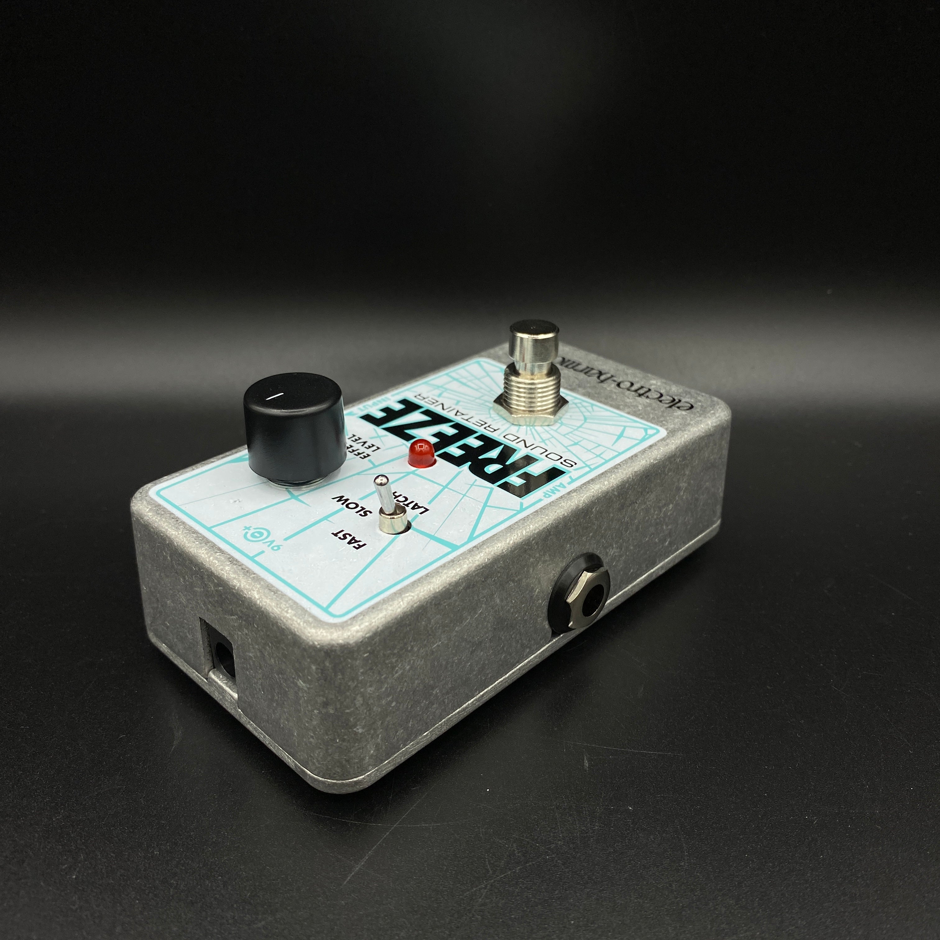 Electro-Harmonix Freeze Sound Retainer – Music Villa MT