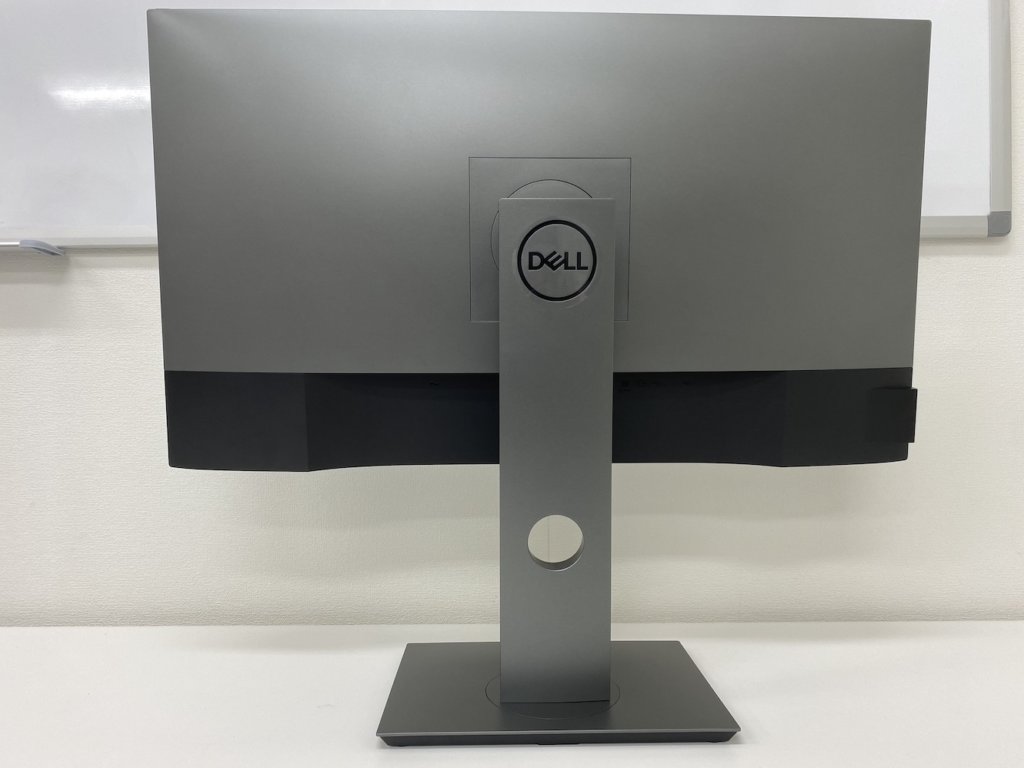 実機】Dell U2720QM レビュー｜美しすぎる27インチの4Kモニター・Macに
