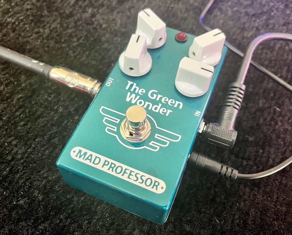 Want to Crank It Up To 11? Here's How The Green Wonder Turns Every