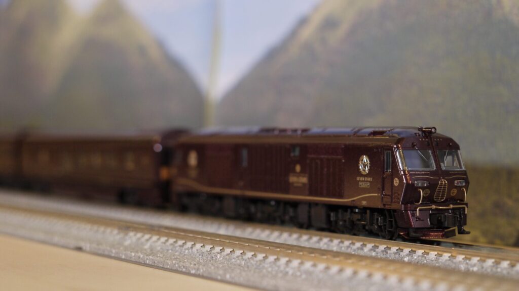 KATO クルーズトレイン「ななつ星in九州」 レビューその1（品番：10