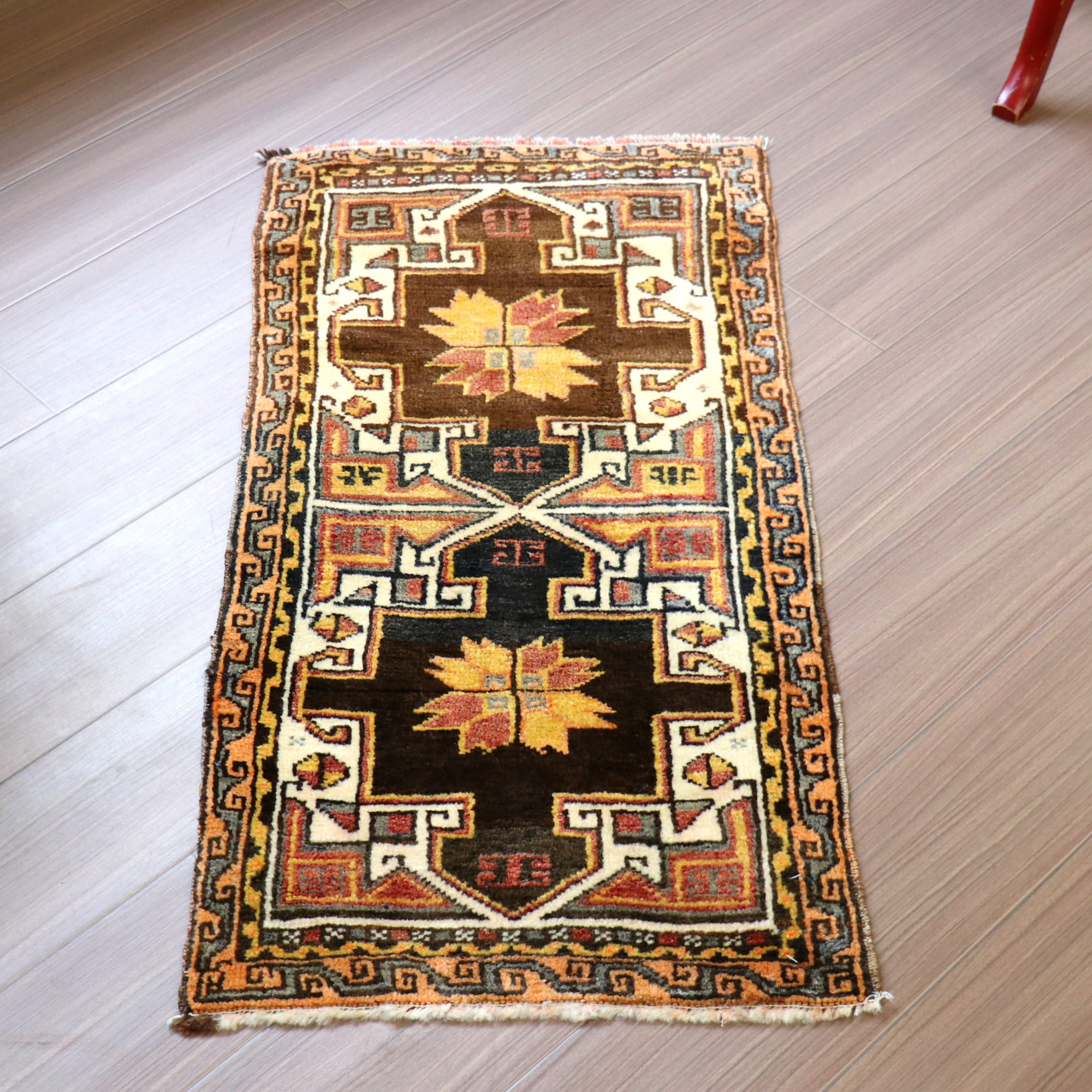 ギャッベ（ギャベ）専門店 インプレッションオブギャッベ / トライバルラグ