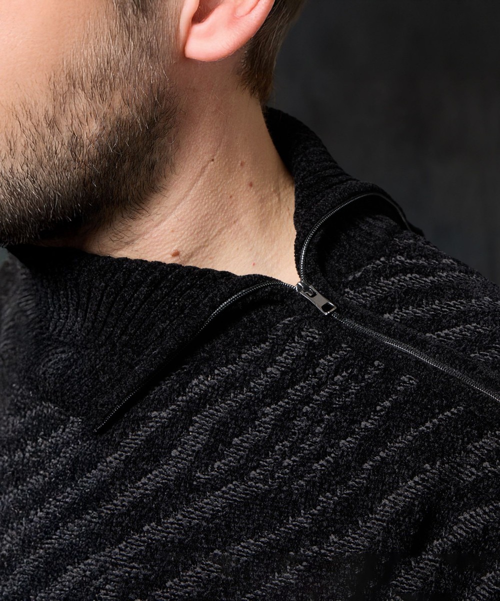 ゼブラ柄衿ファスナータートルネックニット｜プルオーバー｜ニコル公式