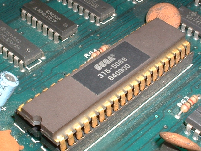 ゲーム基板の思い出3: 難波鷹史のリーディングログ