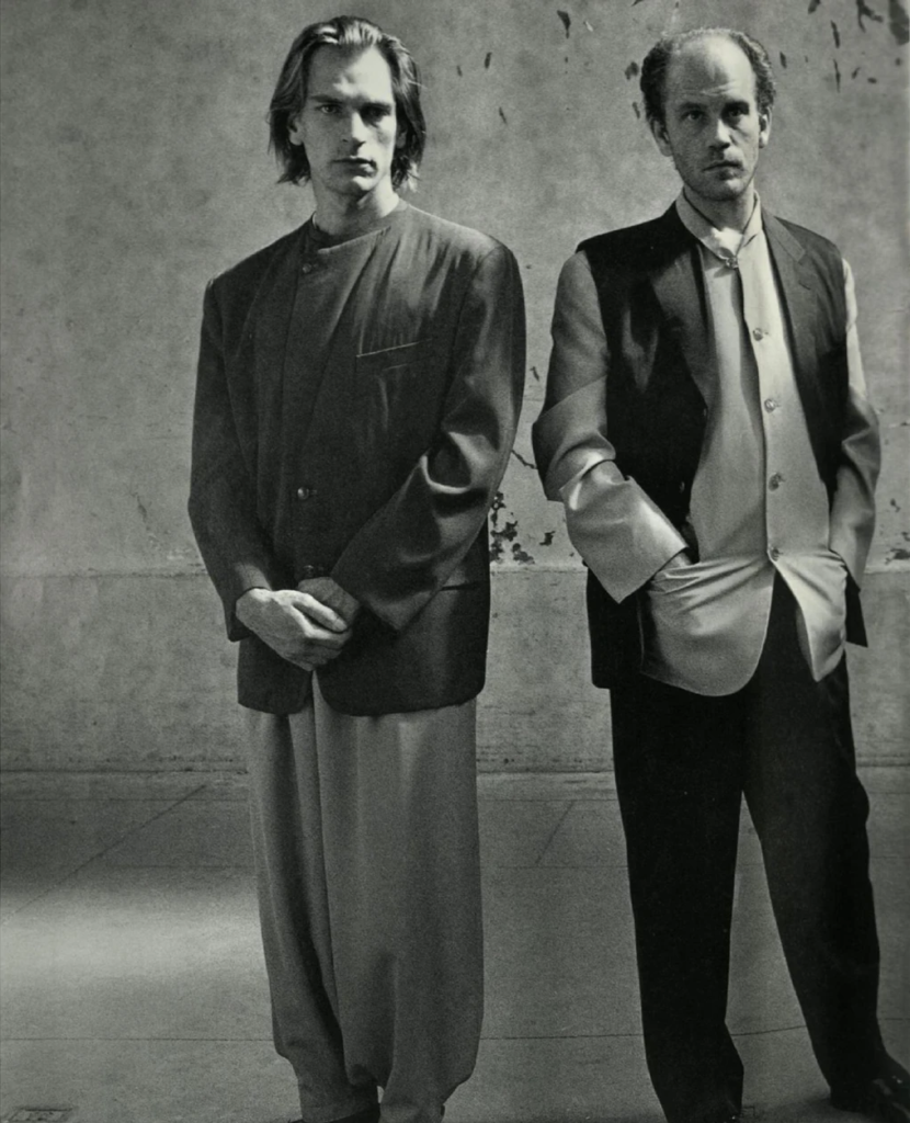 Exploring Six: Comme des Garçons' mysterious magazine - [NANIKA]