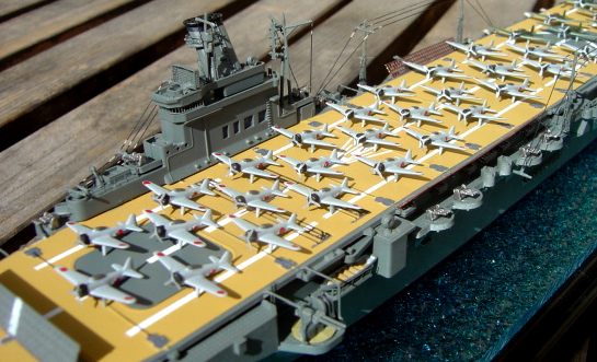 航空母艦 隼鷹 1/700 JYUNYO 田宮模型