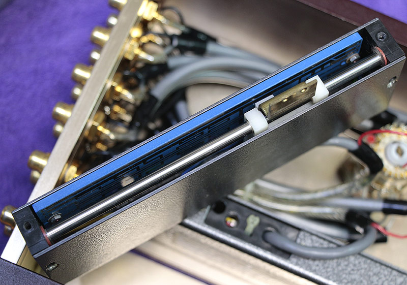 英国 Penny & Giles PAF-1120WⅡ パッシブフェーダー