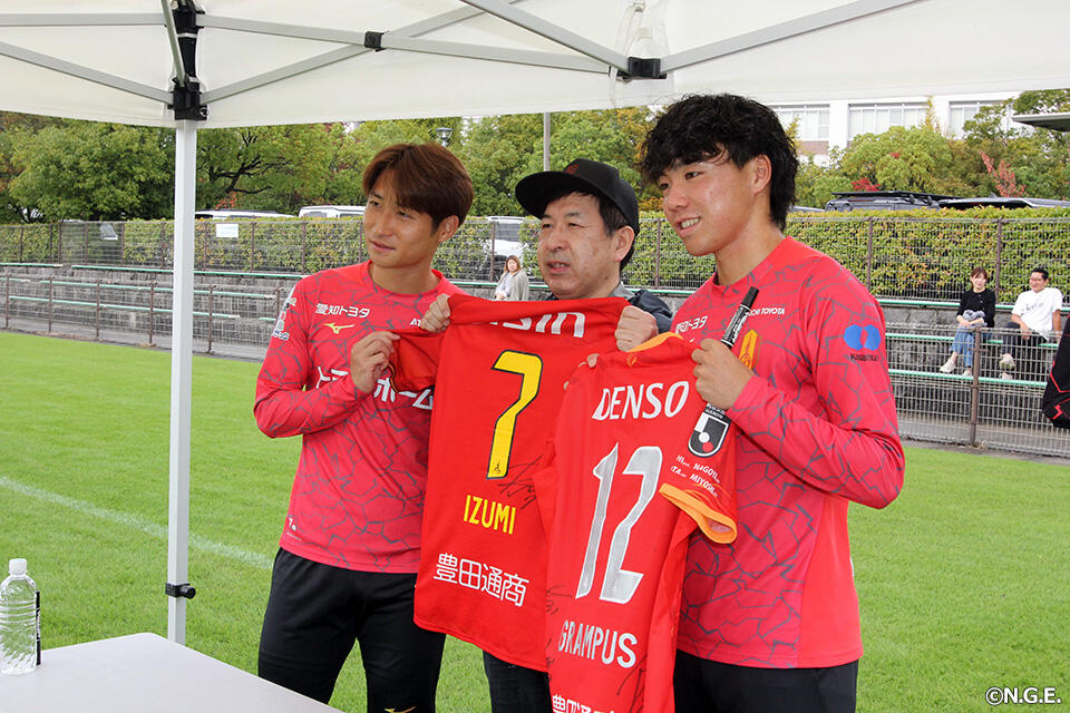 和泉竜司 | 選手・スタッフ | チーム | 名古屋グランパス公式サイト