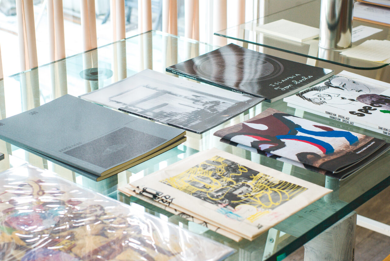 名古屋市千種区】自由な表現爆発のアート冊子「ZINE」をお手に取って