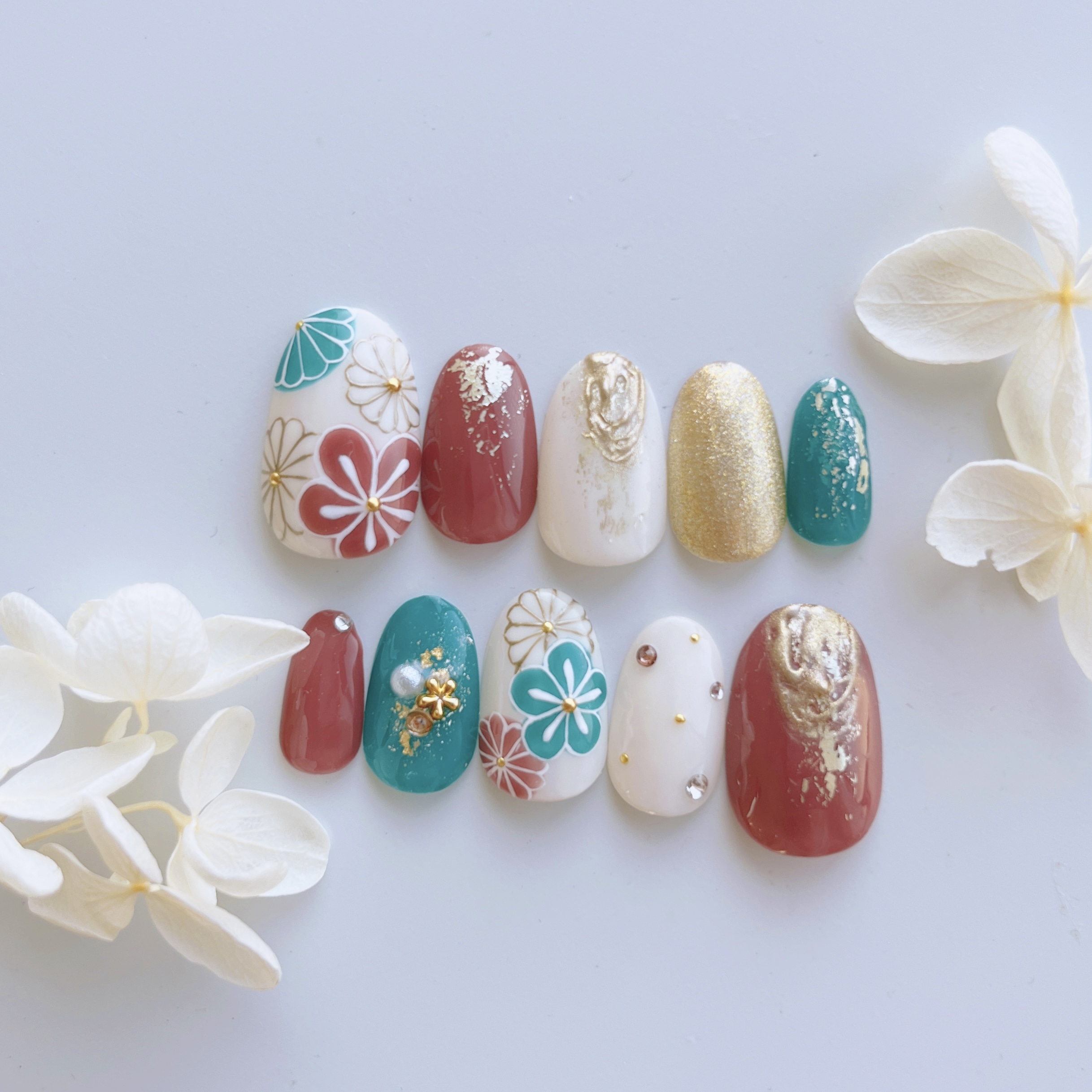 成人式にぴったり和柄ネイルチップ - 成人式や結婚式におすすめの