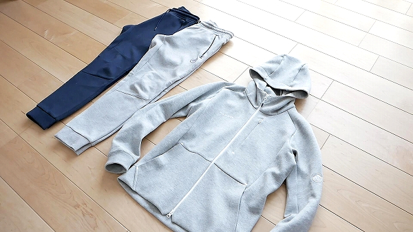 マムートのスウェットパーカとパンツで大人のセットアップを完成させる