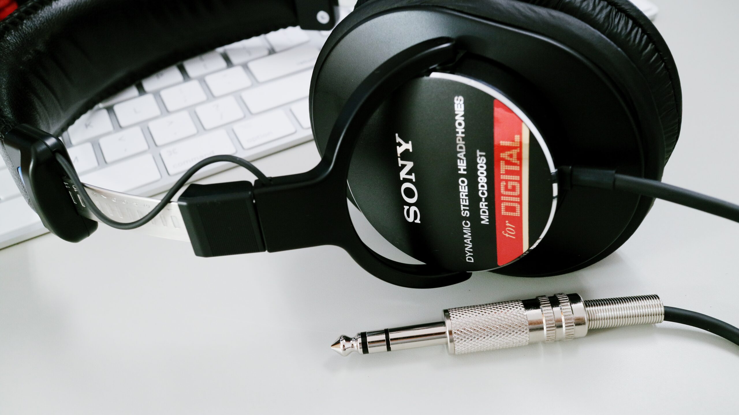 MDR-CD900STと交換プラグ | なるほどキング