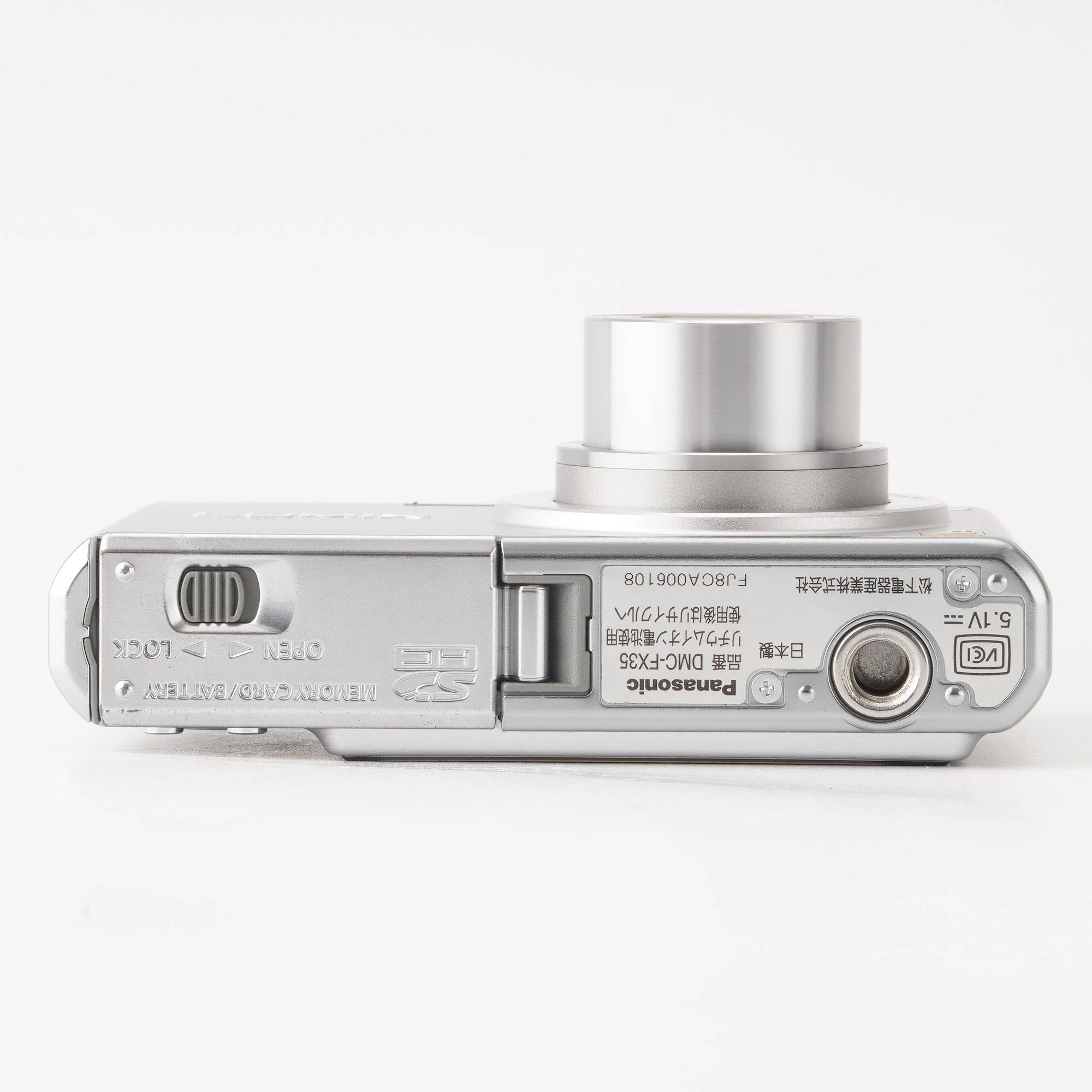 Panasonic LUMIX DMC-FX35 / LEICA DC VARIO-ELMARIT 25mm WIDE