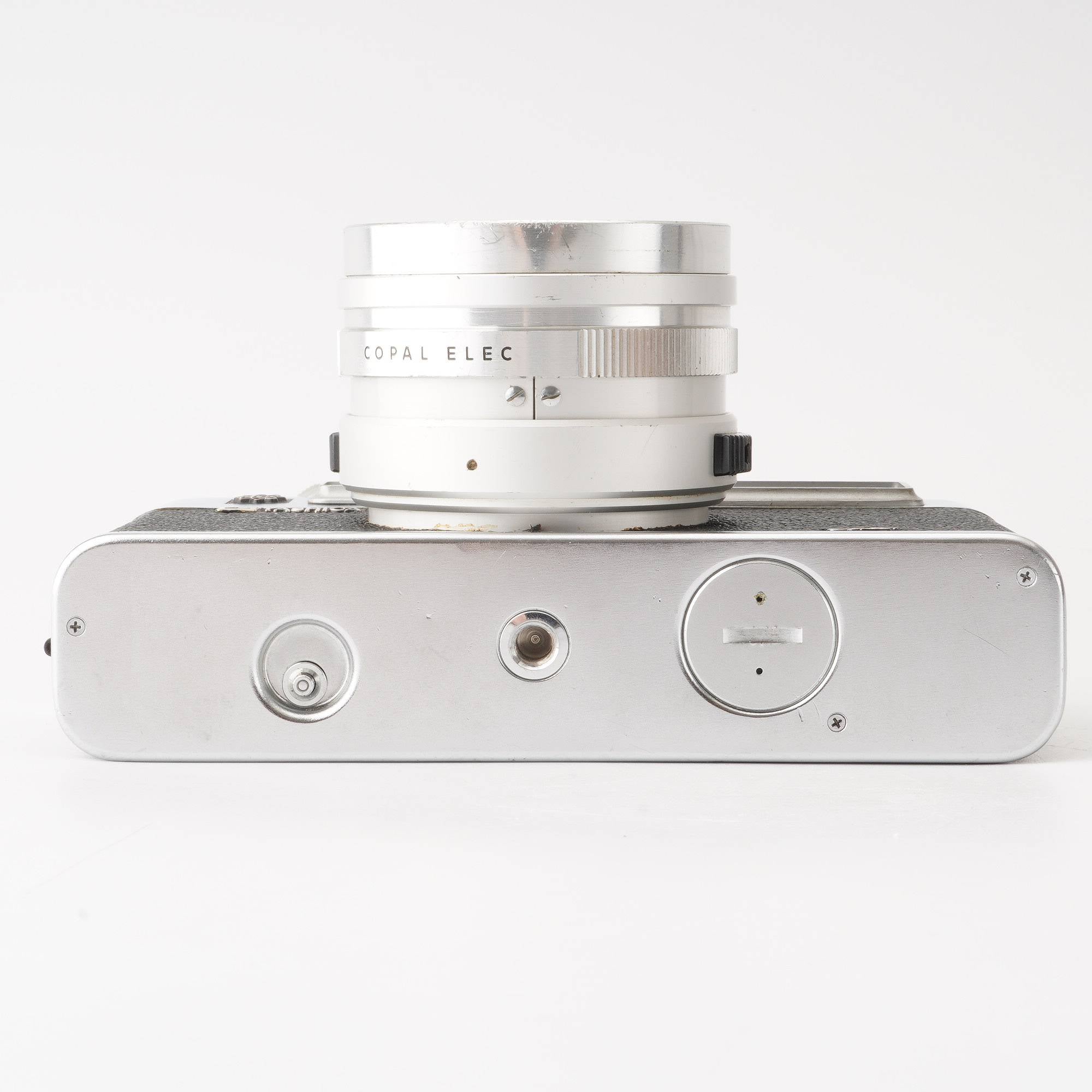 ヤシカ Yashica Electro 35 GS / COLOR-YASHINON DX 45mm F1.7