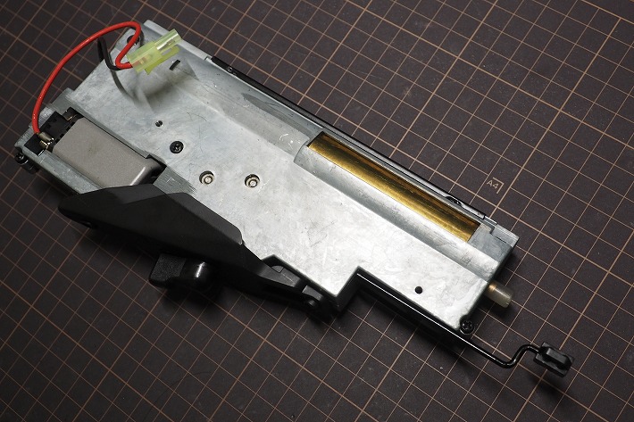 東京マルイ FA-MAS】プラグインブラシレスモーターを搭載しました