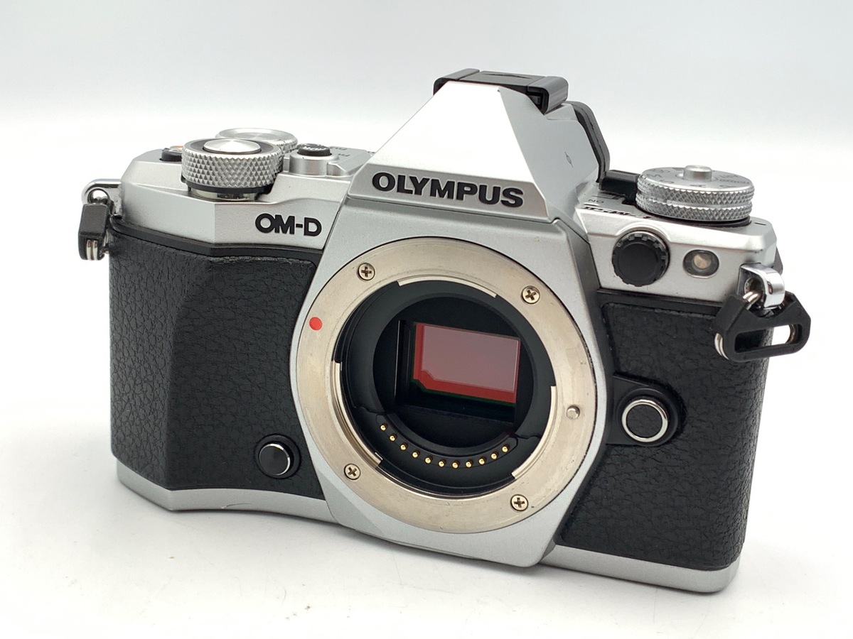 OLYMPUS OM-D E-M5 Mark II ボディ [シルバー] 中古価格比較 - 価格.com
