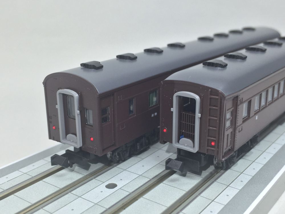 TOMIX 旧型客車（高崎センター）セットを弄る。KATOボディーマウント