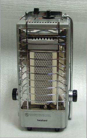 室内は無理！災害時は？イワタニ ガスストーブCB-8 | 社畜のスローライフ風