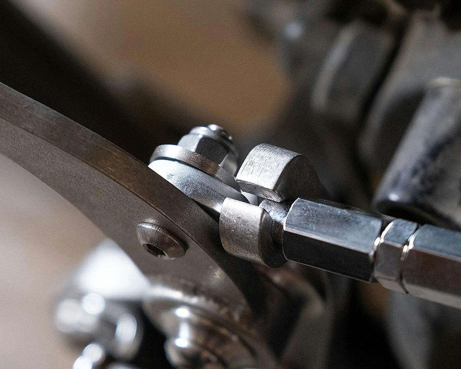 ハーレー用パーツ カスタムパーツの通信販売 ネオファクトリー