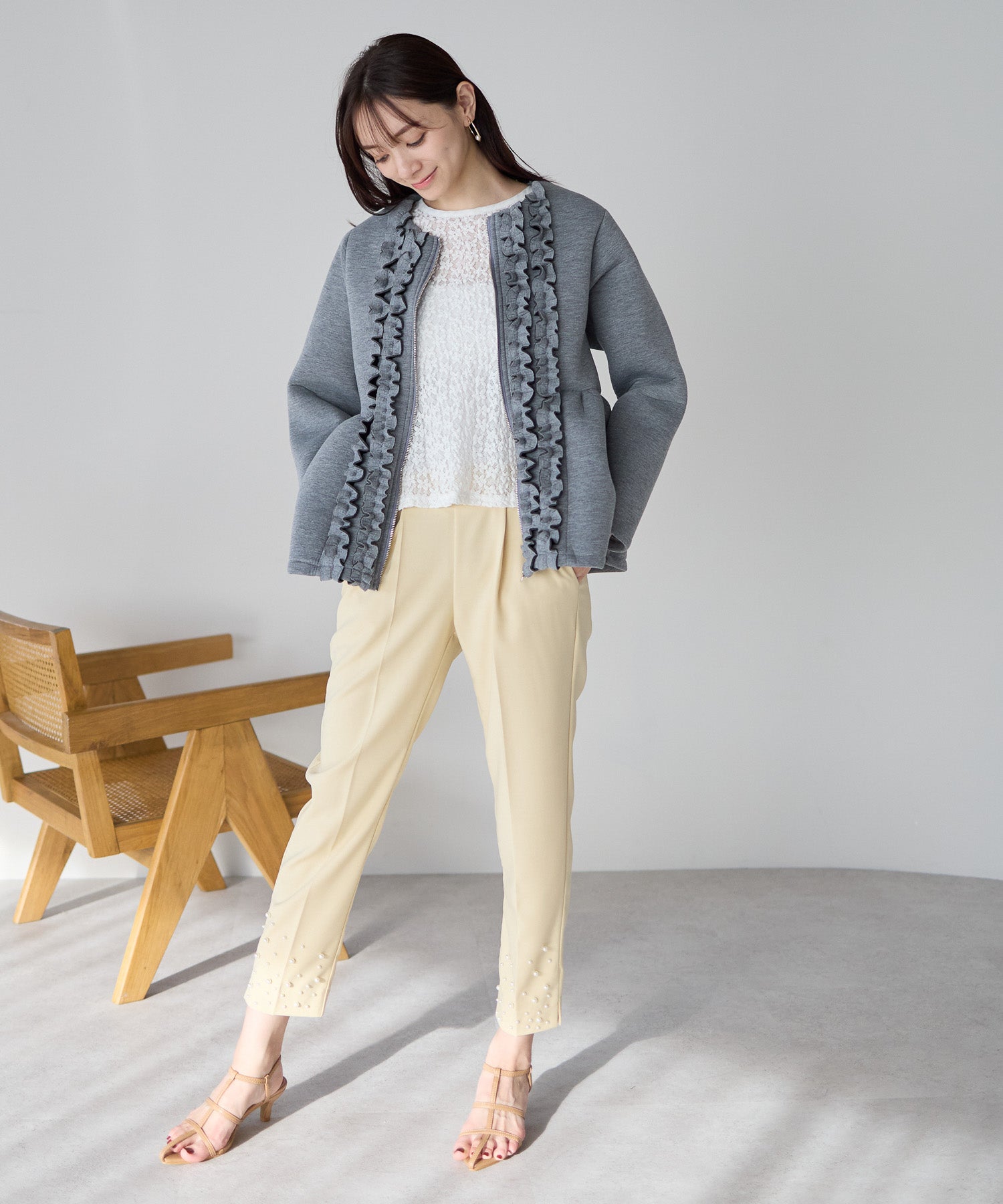 フロントフリルペプラムジャケット – Neigeオンラインストア