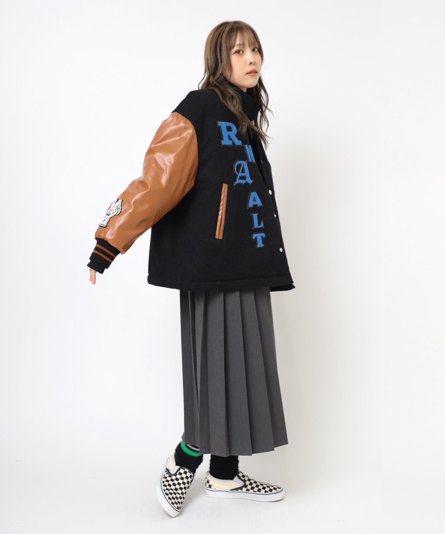 J2125 KILLERS スタジャン(M チャコール): アウター - RNA ONLINE